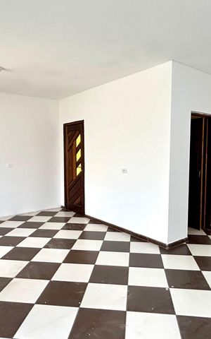 Casa para alugar com 400m², 5 quartos e 6 vagasSala