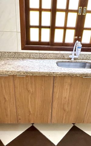 Casa para alugar com 400m², 5 quartos e 6 vagasCozinha