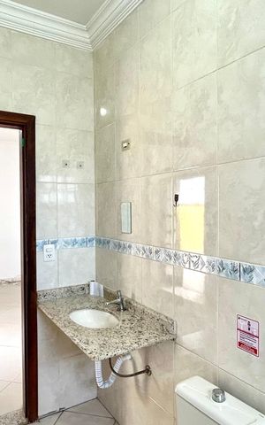 Casa para alugar com 400m², 5 quartos e 6 vagasBanheiro 2