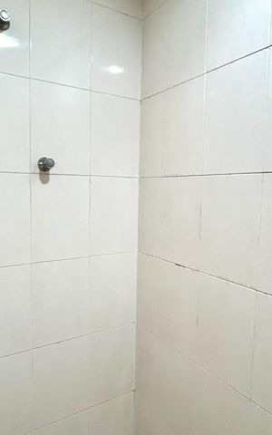 Casa para alugar com 400m², 5 quartos e 6 vagasBanheiro 5
