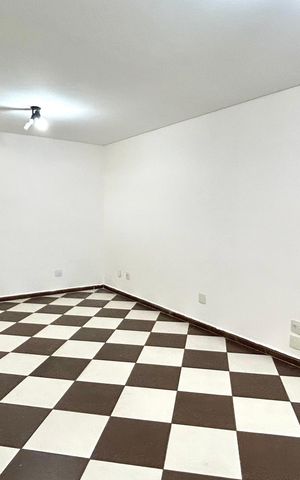 Casa para alugar com 400m², 5 quartos e 6 vagasSala 2