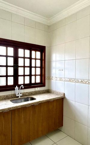 Casa para alugar com 400m², 5 quartos e 6 vagasCozinha