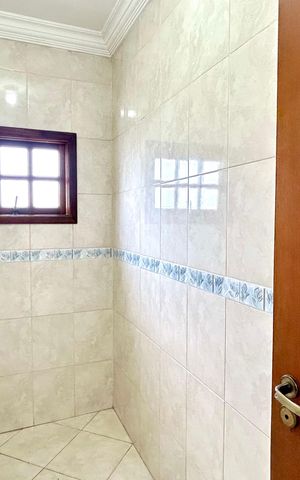 Casa para alugar com 400m², 5 quartos e 6 vagasBanheiro 2