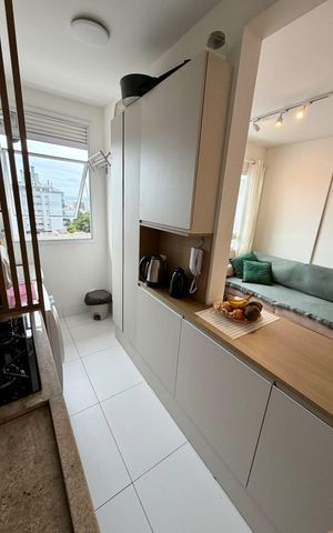 Apartamento à venda com 55m², 2 quartos e 1 vaga Apartamento à venda com 55m², 2 quartos e 1 vagaÁrea de serviço