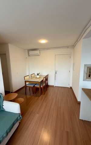 Apartamento à venda com 55m², 2 quartos e 1 vaga Apartamento à venda com 55m², 2 quartos e 1 vagaSala de Jantar