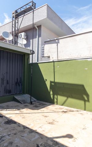 Casa para alugar com 320m², 2 quartos e 3 vagas Casa para alugar com 320m², 2 quartos e 3 vagasQuintal