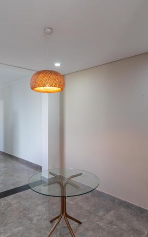 Casa para alugar com 320m², 2 quartos e 3 vagas Casa para alugar com 320m², 2 quartos e 3 vagasSalas