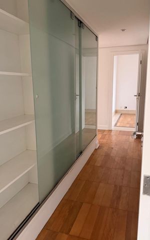 Apartamento para alugar com 288m², 4 quartos e 4 vagas Apartamento para alugar com 288m², 4 quartos e 4 vagasCorredor