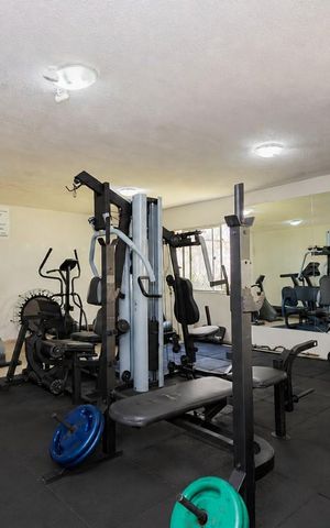 Apartamento à venda com 60m², 2 quartos e 1 vaga Apartamento à venda com 60m², 2 quartos e 1 vagaAcademia