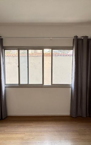 Apartamento para alugar com 60m², 2 quartos e 1 vaga Apartamento para alugar com 60m², 2 quartos e 1 vagaSala