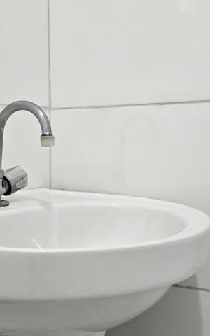 Casa para alugar com 40m², 1 quarto e sem vaga Casa para alugar com 40m², 1 quarto e sem vagaBanheiro da Suíte