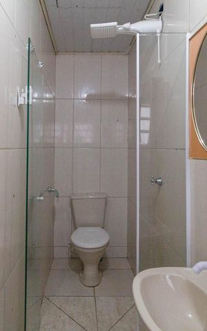 Casa para alugar com 80m², 2 quartos e 1 vaga Casa para alugar com 80m², 2 quartos e 1 vagaBanheiro 1