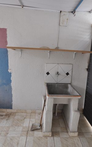 Casa para alugar com 50m², 1 quarto e sem vagaÁrea de Serviço