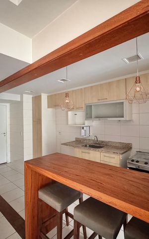 Apartamento para alugar com 107m², 2 quartos e 2 vagas Apartamento para alugar com 107m², 2 quartos e 2 vagasCozinha e Área de Serviço