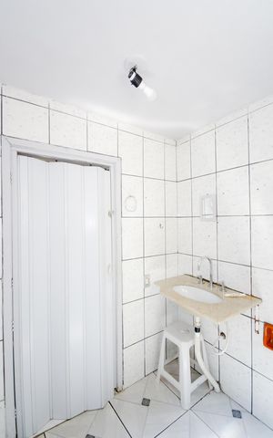 Casa para alugar com 160m², 2 quartos e 1 vagaBanheiro