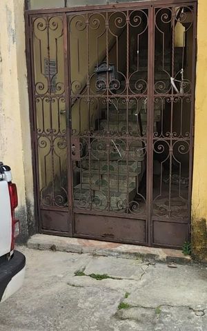 Casa para alugar com 50m², 1 quarto e sem vaga Casa para alugar com 50m², 1 quarto e sem vagaFachada