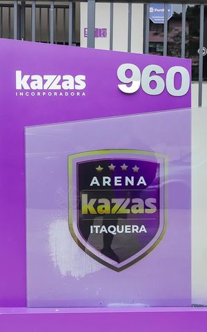 Apartamento para alugar com 42m², 2 quartos e 1 vagaFachada