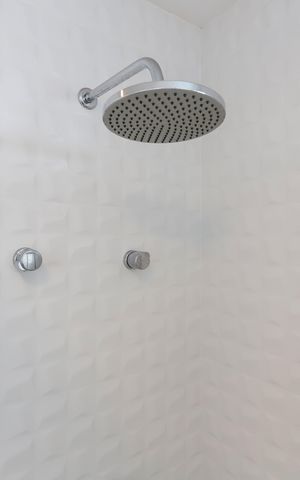 Apartamento para alugar com 134m², 2 quartos e 2 vagas Apartamento para alugar com 134m², 2 quartos e 2 vagasBanheiro
