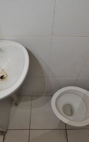Casa para alugar com 25m², 1 quarto e sem vagaBanheiro