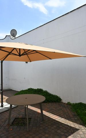 Casa para alugar com 380m², 4 quartos e 3 vagasVaranda 1
