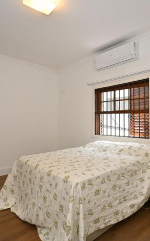 Casa para alugar com 380m², 4 quartos e 3 vagasSuíte 2