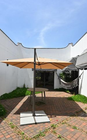 Casa para alugar com 380m², 4 quartos e 3 vagasVaranda 1