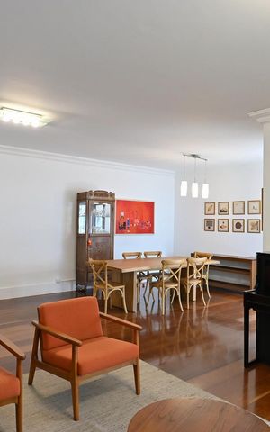 Casa para alugar com 380m², 4 quartos e 3 vagasSala