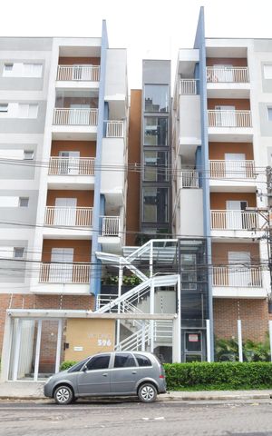 Apartamento à venda com 43m², 2 quartos e sem vagaFachada - PLaca GRANDE instalada na fachada do condomínio, dia 13.10.2026 - Código da placa: KYET-222