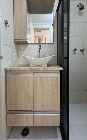 Apartamento para alugar com 50m², 2 quartos e 1 vaga Apartamento para alugar com 50m², 2 quartos e 1 vagaBanheiro Social