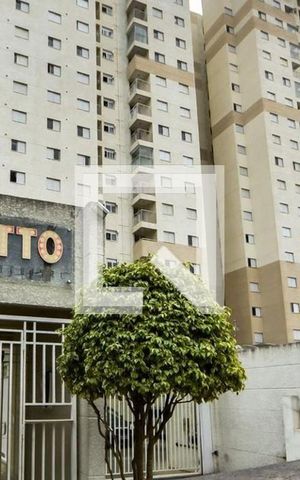 Apartamento para alugar com 50m², 2 quartos e 1 vaga Apartamento para alugar com 50m², 2 quartos e 1 vagaFachada