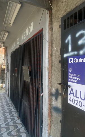 Casa para alugar com 25m², 1 quarto e sem vaga Casa para alugar com 25m², 1 quarto e sem vagaFachada