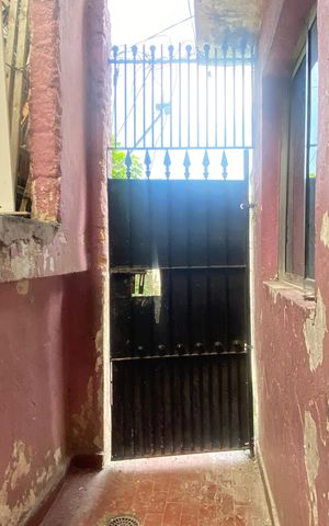 Casa para alugar com 25m², 1 quarto e sem vaga Casa para alugar com 25m², 1 quarto e sem vagaTanque