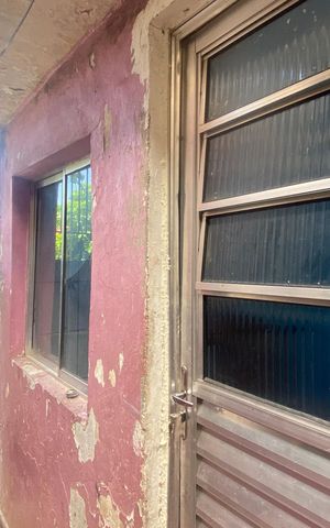 Casa para alugar com 25m², 1 quarto e sem vaga Casa para alugar com 25m², 1 quarto e sem vagaTanque