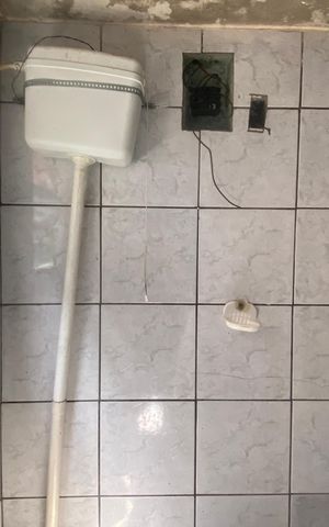 Casa para alugar com 25m², 1 quarto e sem vaga Casa para alugar com 25m², 1 quarto e sem vagaBanheiro