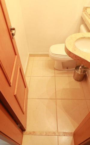 Apartamento para alugar com 137m², 3 quartos e 2 vagasLavabo 