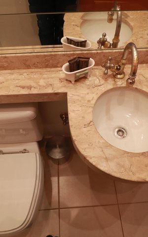 Apartamento para alugar com 137m², 3 quartos e 2 vagasLavabo 