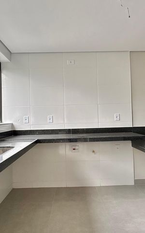 Apartamento à venda com 58m², 2 quartos e 1 vaga Apartamento à venda com 58m², 2 quartos e 1 vagaCozinha e Área de Serviço