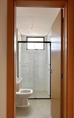 Apartamento à venda com 58m², 2 quartos e 1 vaga Apartamento à venda com 58m², 2 quartos e 1 vagaBanheiro Social