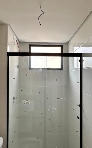 Apartamento à venda com 58m², 2 quartos e 1 vaga Apartamento à venda com 58m², 2 quartos e 1 vagaBanheiro Social