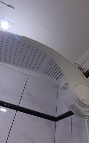 Apartamento à venda com 63m², 3 quartos e 1 vagaBanheiro - Chuveiro