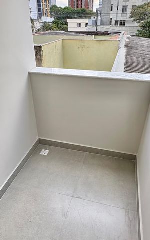 Apartamento à venda com 34m², 1 quarto e 1 vaga Apartamento à venda com 34m², 1 quarto e 1 vagaSuíte - Varanda