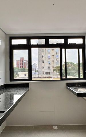 Apartamento à venda com 34m², 1 quarto e 1 vaga Apartamento à venda com 34m², 1 quarto e 1 vagaCozinha e Área de Serviço