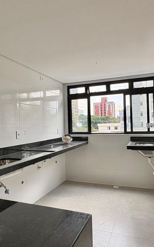 Apartamento à venda com 34m², 1 quarto e 1 vaga Apartamento à venda com 34m², 1 quarto e 1 vagaCozinha e Área de Serviço