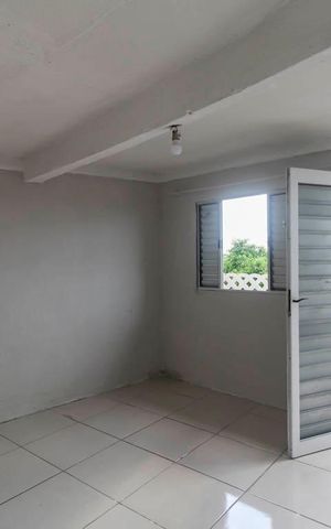 Casa para alugar com 45m², 1 quarto e sem vagaSala/Quarto