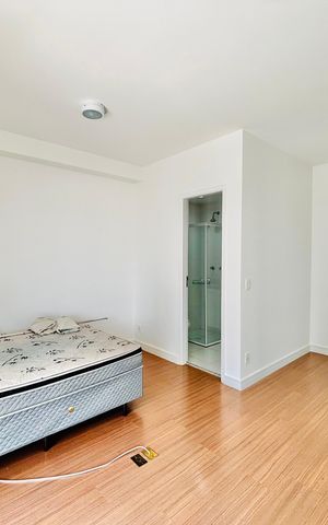 Studio para alugar com 36m², 1 quarto e 1 vaga Studio para alugar com 36m², 1 quarto e 1 vagaSala / quarto