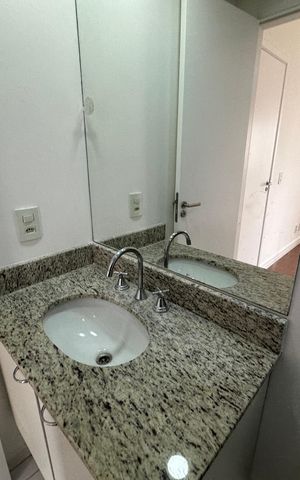 Apartamento para alugar com 76m², 3 quartos e 2 vagas Apartamento para alugar com 76m², 3 quartos e 2 vagasBanheiro da Suíte