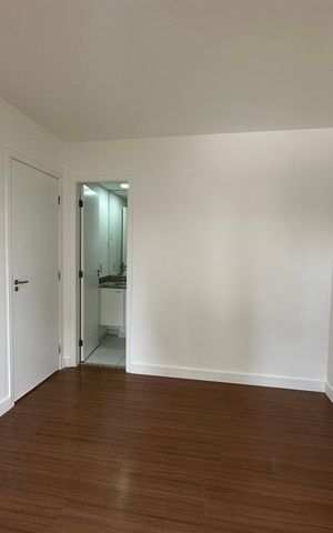 Apartamento para alugar com 76m², 3 quartos e 2 vagas Apartamento para alugar com 76m², 3 quartos e 2 vagasSuíte