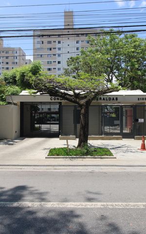Apartamento à venda com 67m², 2 quartos e 1 vagaFachada