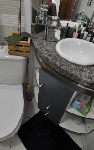 Casa à venda com 77m², 2 quartos e 2 vagasBanheiro do Quarto Suíte