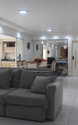Apartamento para alugar com 172m², 3 quartos e 4 vagasSala
